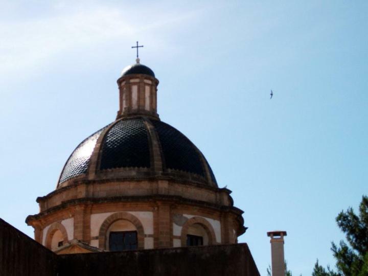 Case Vazzana - Cortile Sant'Agostino Mazara del Vallo Eksteriør billede